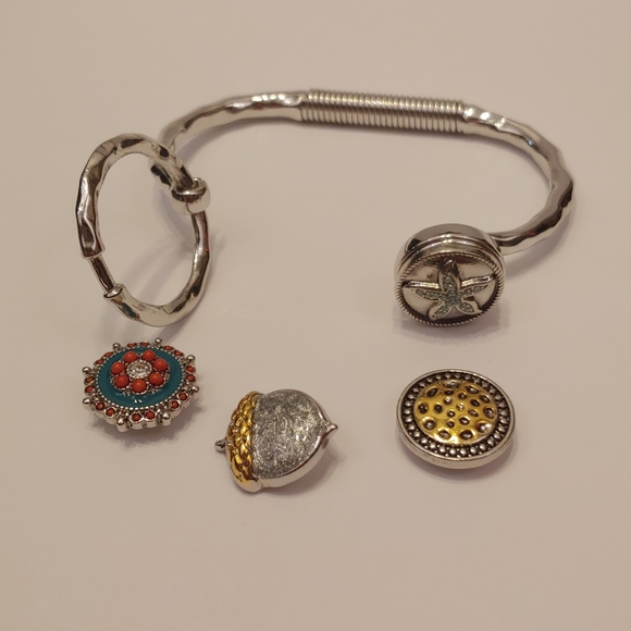 NWOT Boho Bracelet w/ 4 18mm snaps incl Starfish - Picture 2 of 5